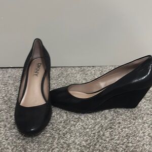 DKNY Black Wedge Shoes Elegant Design